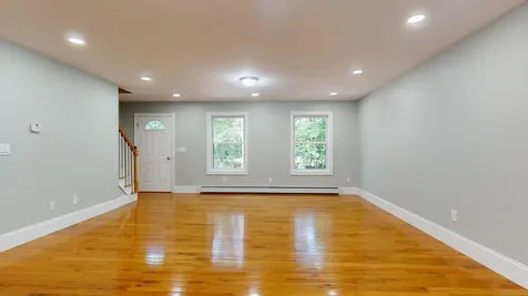 516 Falmouth Road Windham ME 04062