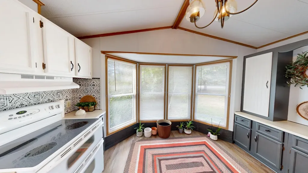 909 Ridge Road Windsor ME 04363