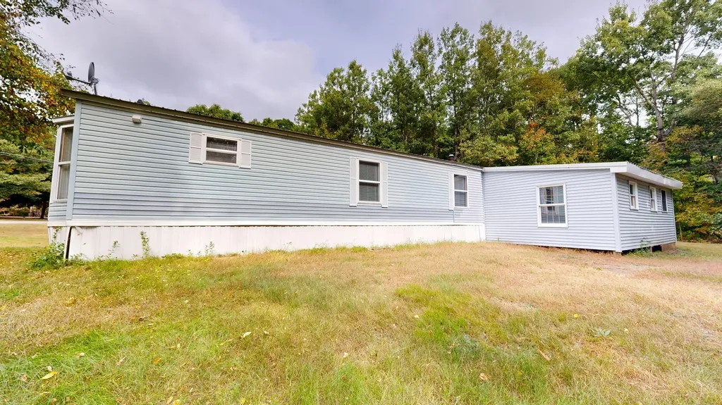 909 Ridge Road Windsor ME 04363