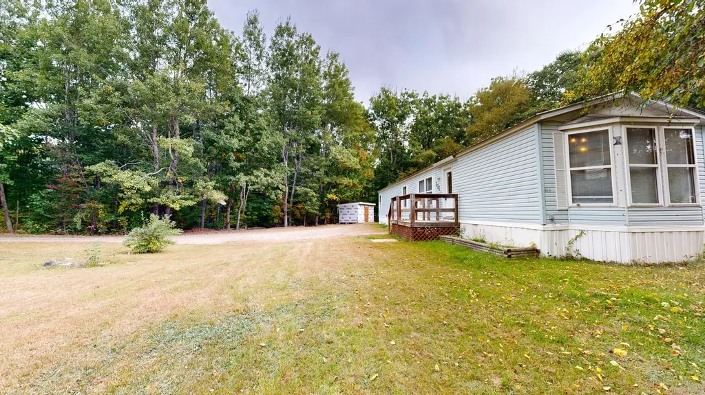 909 Ridge Road Windsor ME 04363