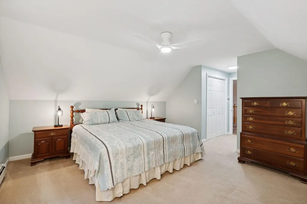 14 Stratford Place Kennebunk ME 04043