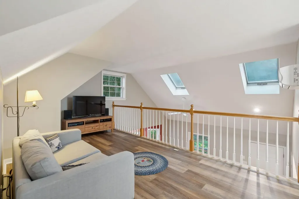 14 Stratford Place Kennebunk ME 04043