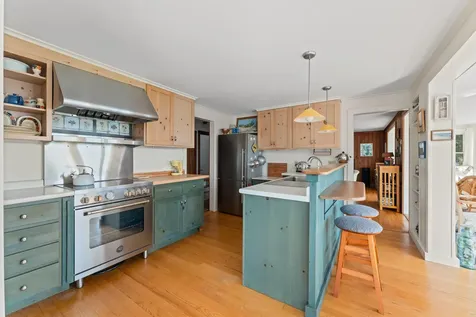 20 Lily Pond Avenue Biddeford ME 04005