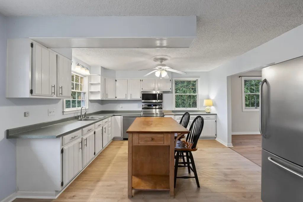 508 Hope Road Camden ME 04843