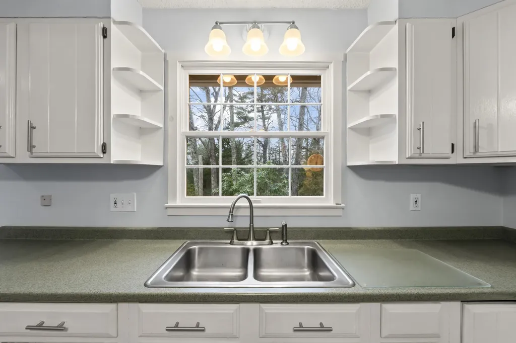 508 Hope Road Camden ME 04843