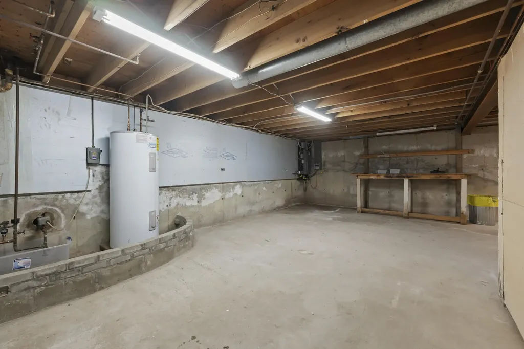 508 Hope Road Camden ME 04843