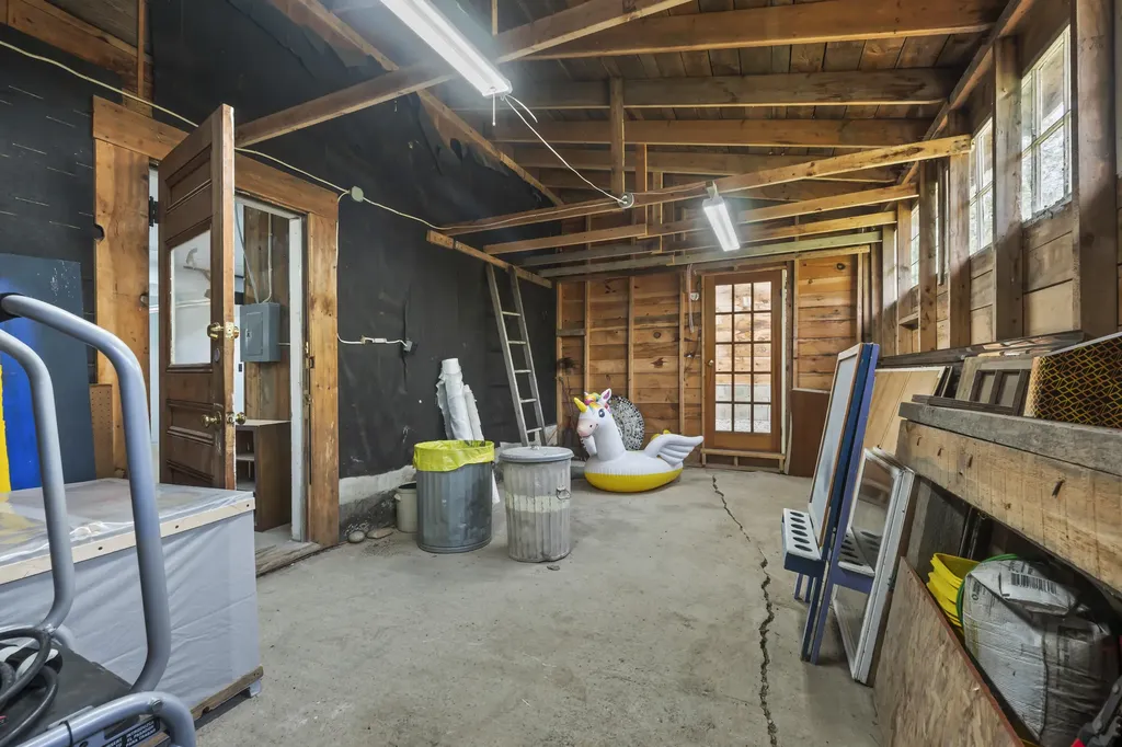 508 Hope Road Camden ME 04843