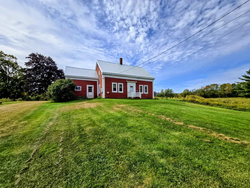 1079 Belfast Road Knox ME 04986
