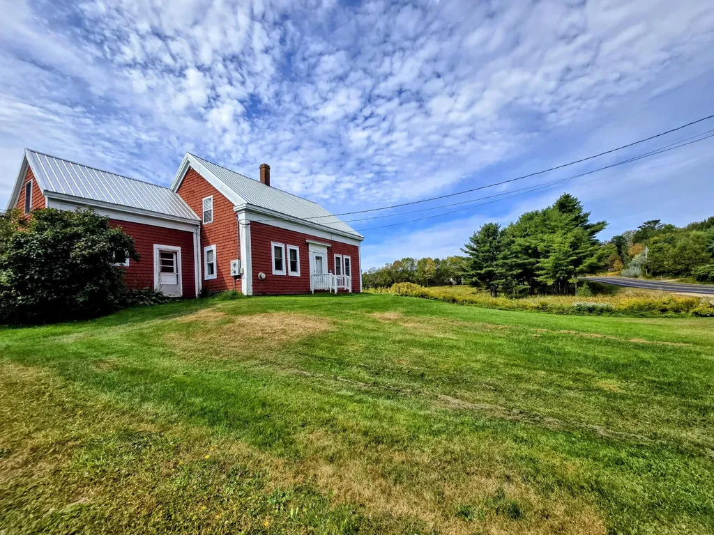 1079 Belfast Road Knox ME 04986