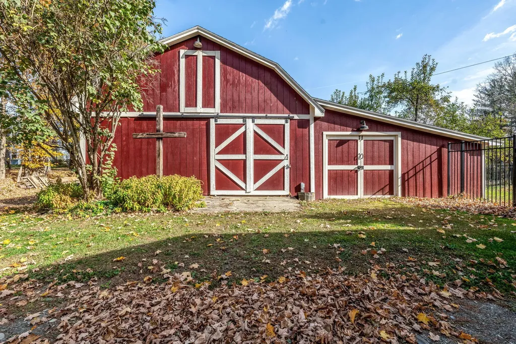 319 Main Road S Hampden ME 04444
