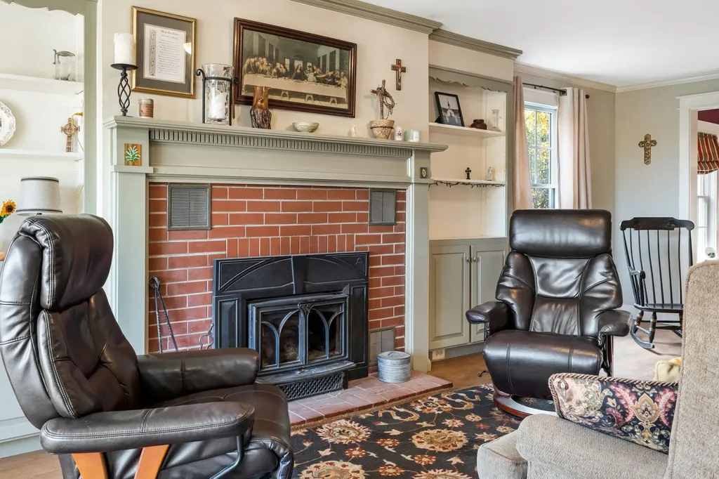 319 Main Road S Hampden ME 04444