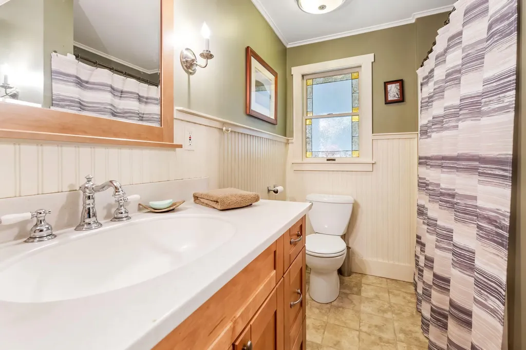 319 Main Road S Hampden ME 04444