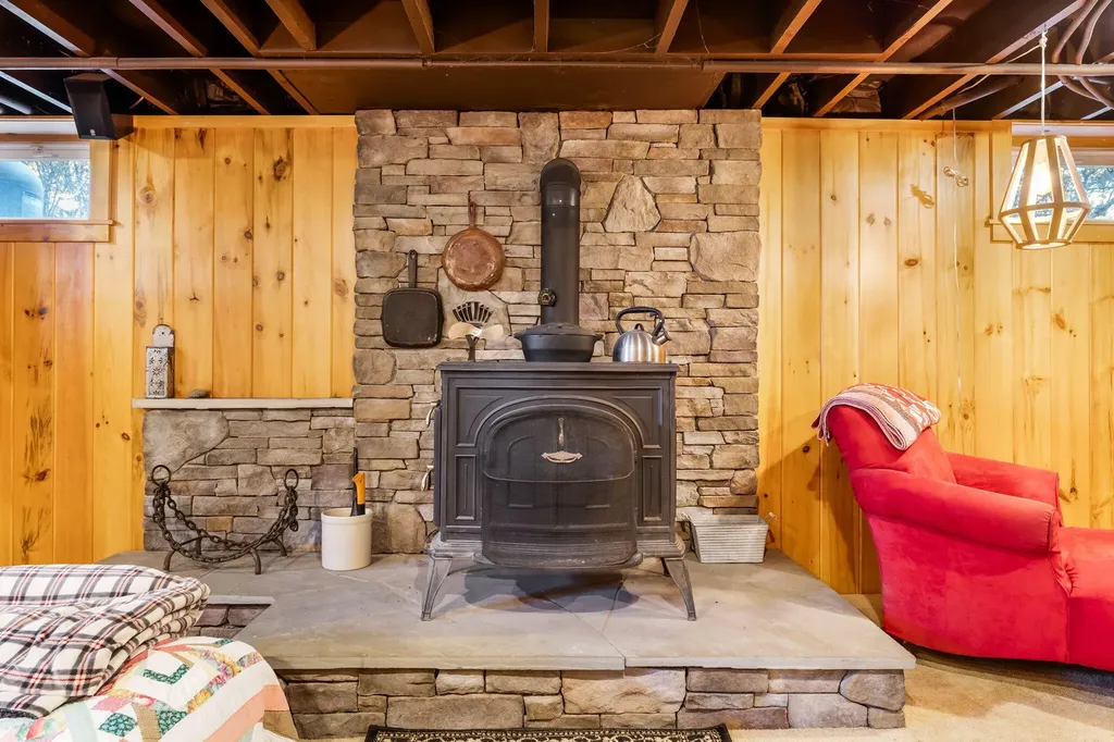 319 Main Road S Hampden ME 04444