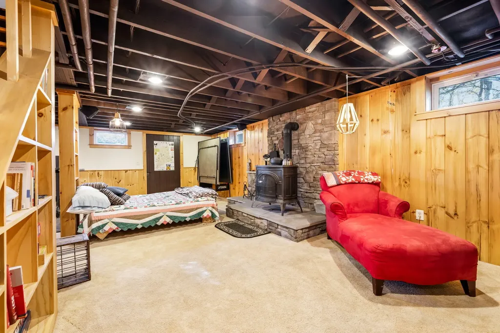 319 Main Road S Hampden ME 04444