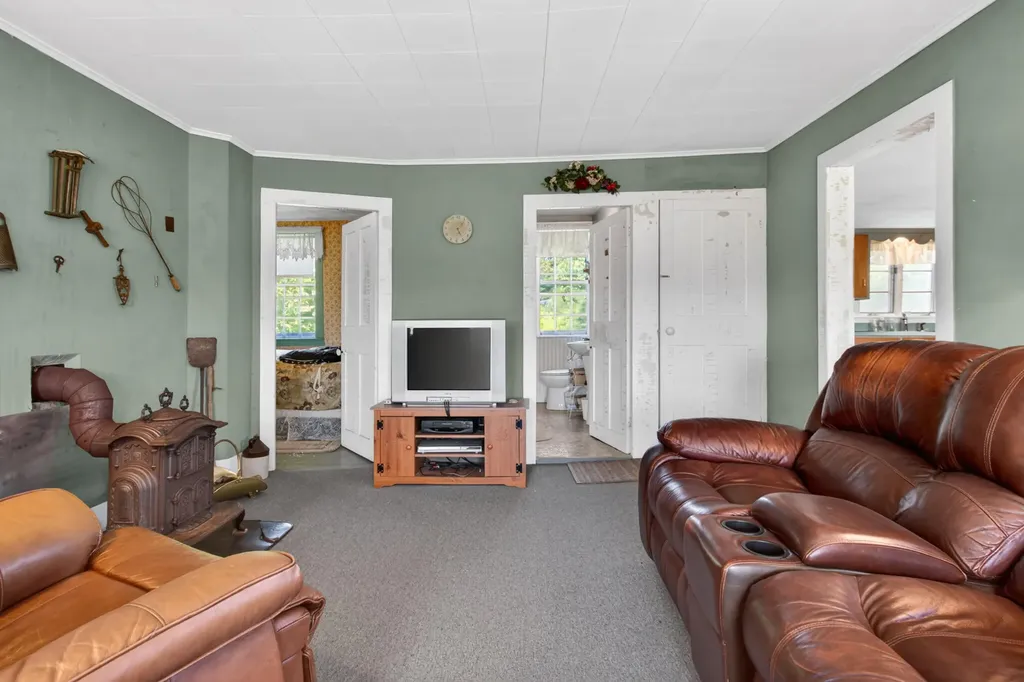 22 Getchell Lane Machias ME 04654
