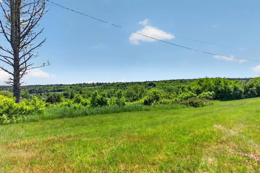 22 Getchell Lane Machias ME 04654