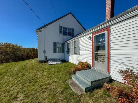 22 Getchell Lane Machias ME 04654
