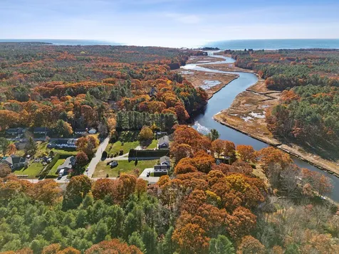 19 Ocean View Road Kennebunk ME 04043