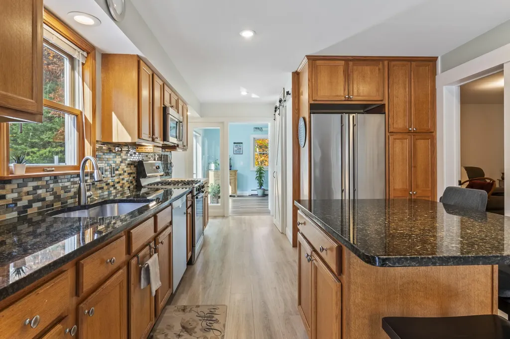 57 Deer Run Topsham ME 04086