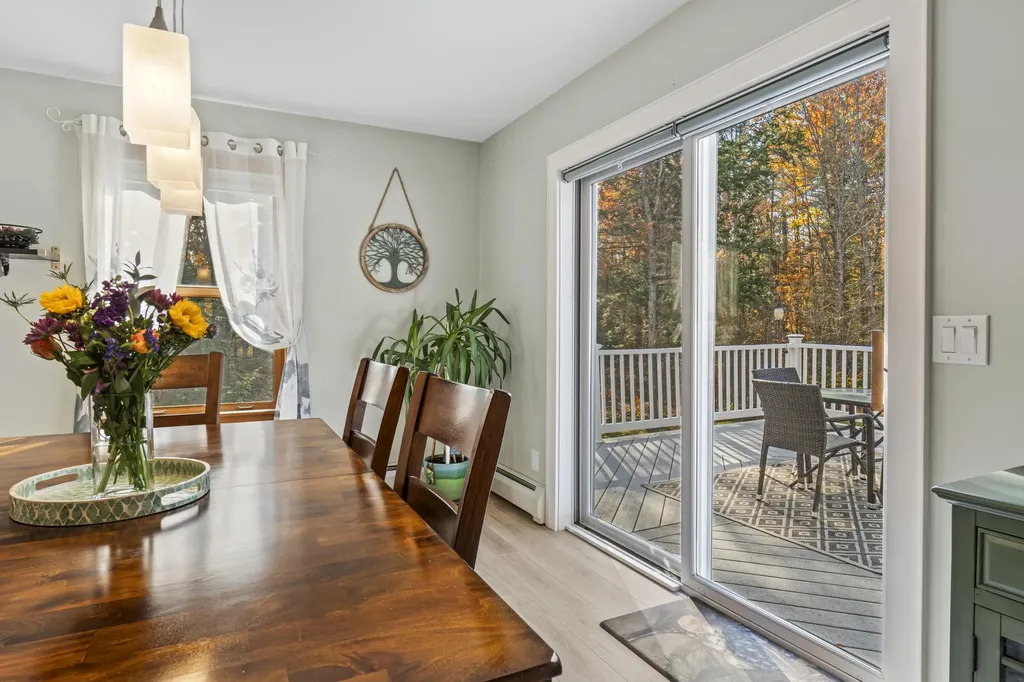 57 Deer Run Topsham ME 04086