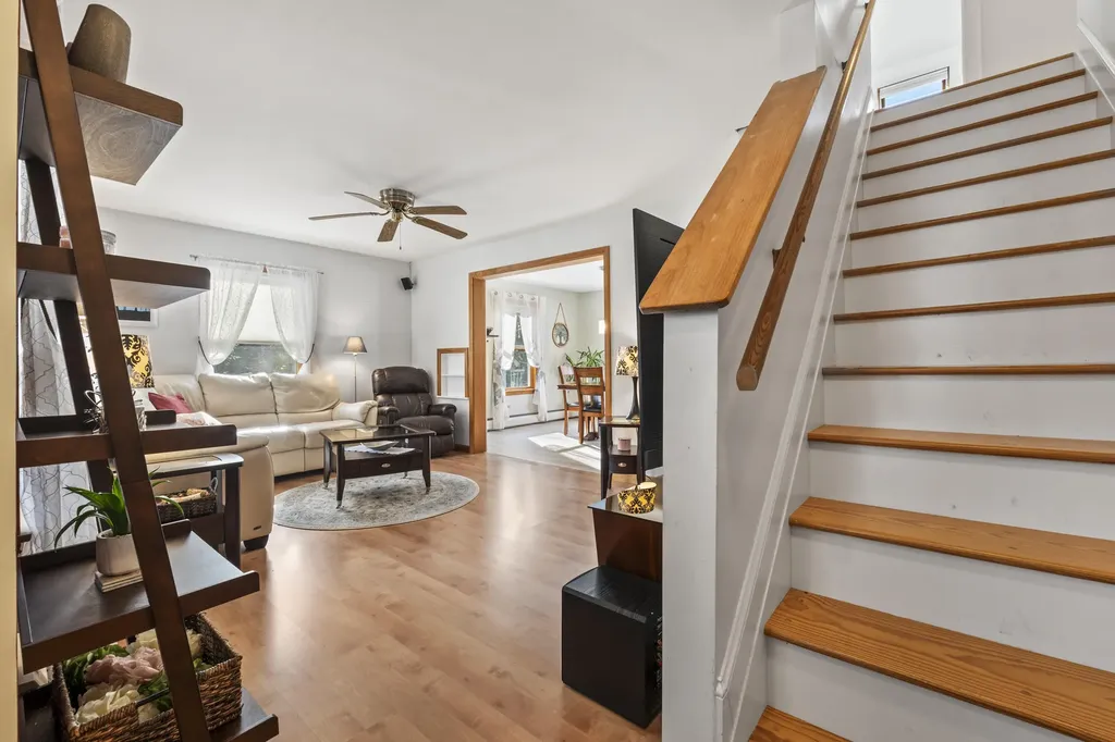 57 Deer Run Topsham ME 04086