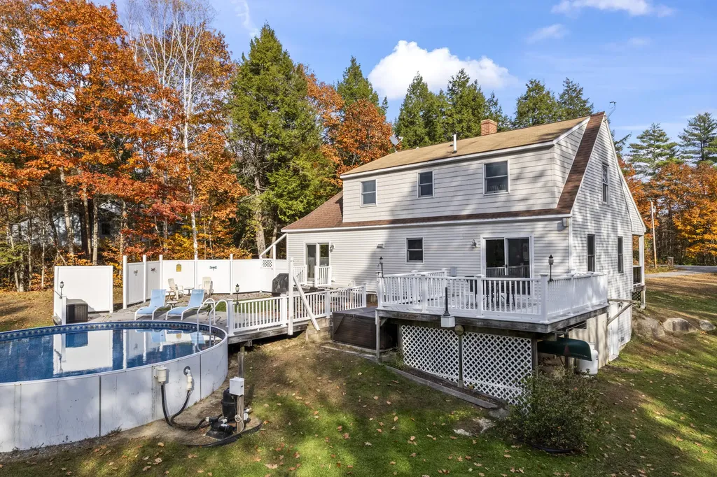 57 Deer Run Topsham ME 04086