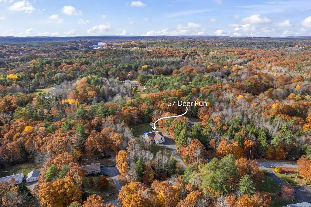 57 Deer Run Topsham ME 04086