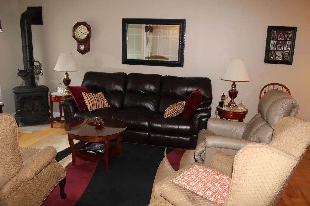 128 Kennebec Drive Farmingdale ME 04344
