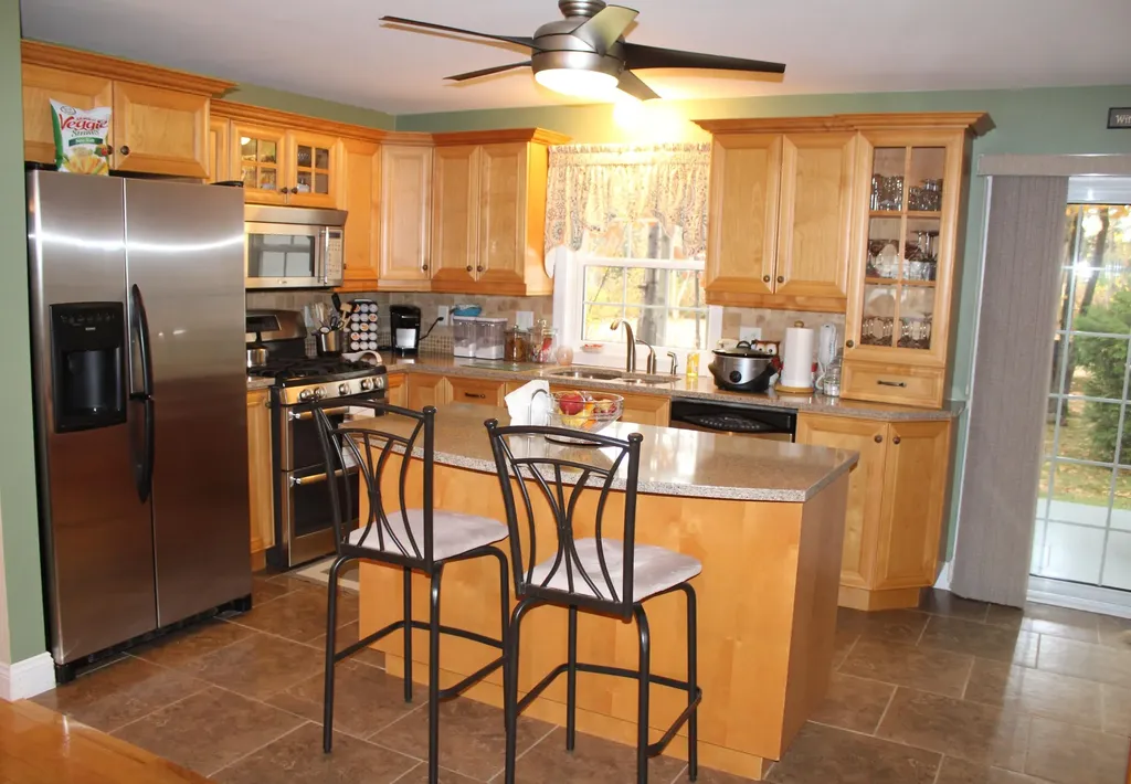 128 Kennebec Drive Farmingdale ME 04344