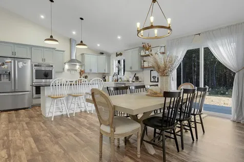 32 Nichols Drive Raymond ME 04071