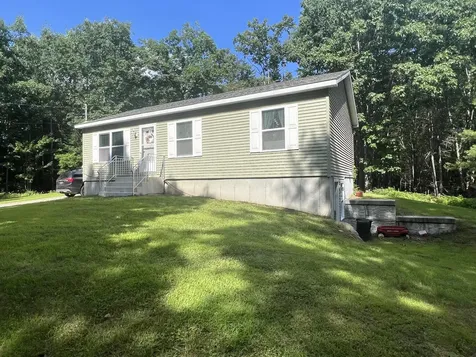 216 Kenney Road Leeds ME 04263