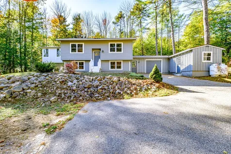 3 Spiller Hill Road Raymond ME 04071