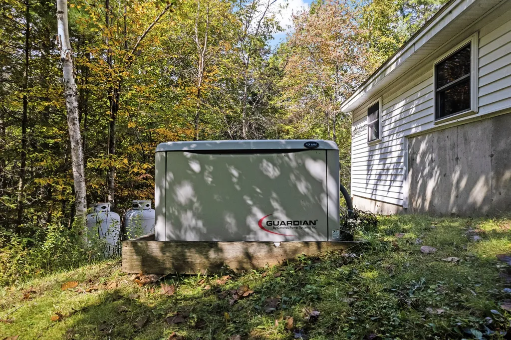 122 South Freeport Road Freeport ME 04032