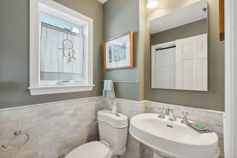 411 Chandlers Wharf Portland ME 04101