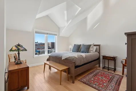411 Chandlers Wharf Portland ME 04101