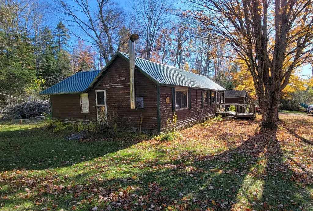 25 Moosehill Road Osborn ME 04605