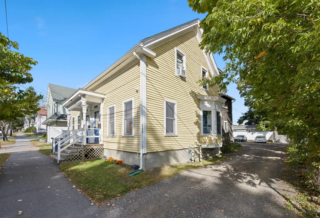 199-201 Center Street Bangor ME 04401