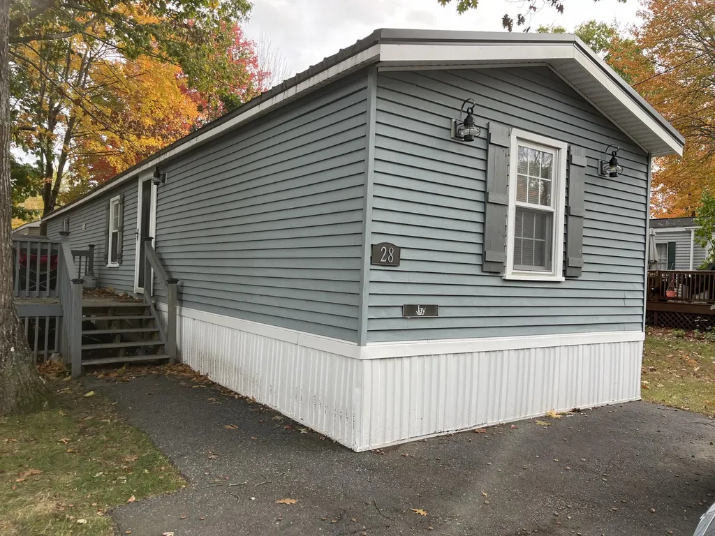 28 Shea Street Brunswick ME 04011
