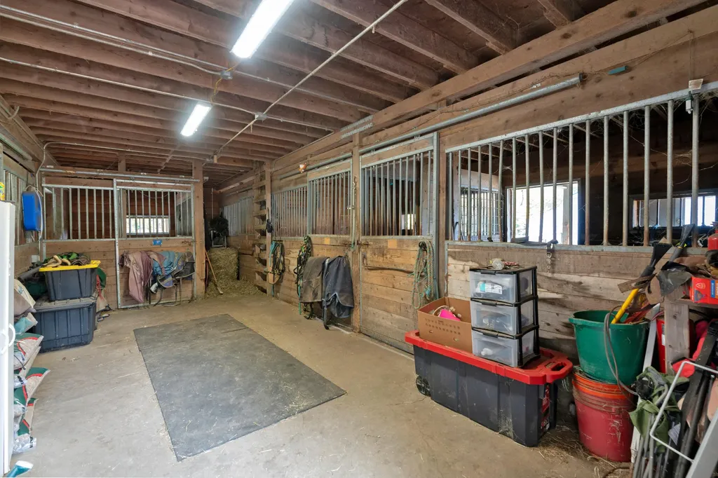 95 Blake Road Standish ME 04084