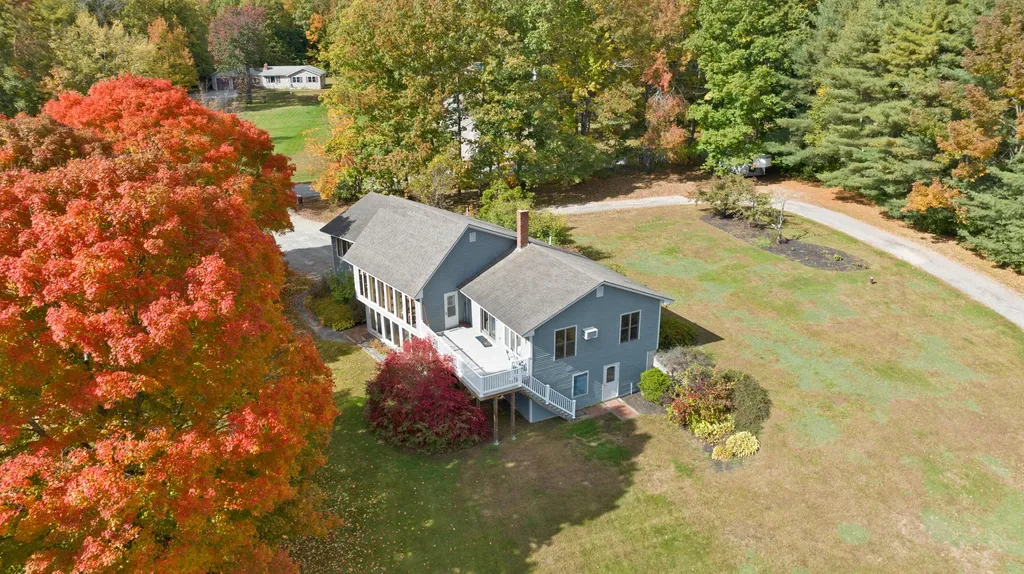 95 Blake Road Standish ME 04084