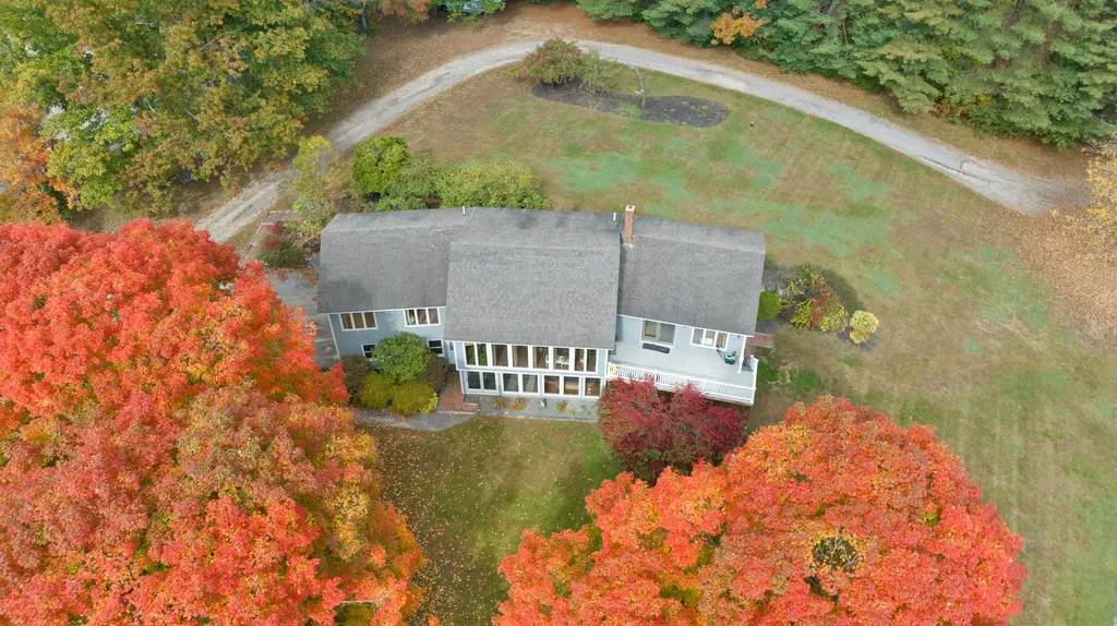 95 Blake Road Standish ME 04084