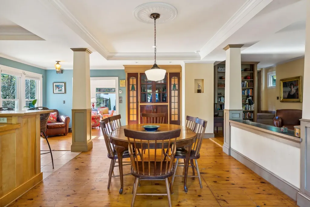 28 Woodbury Street South Portland ME 04106