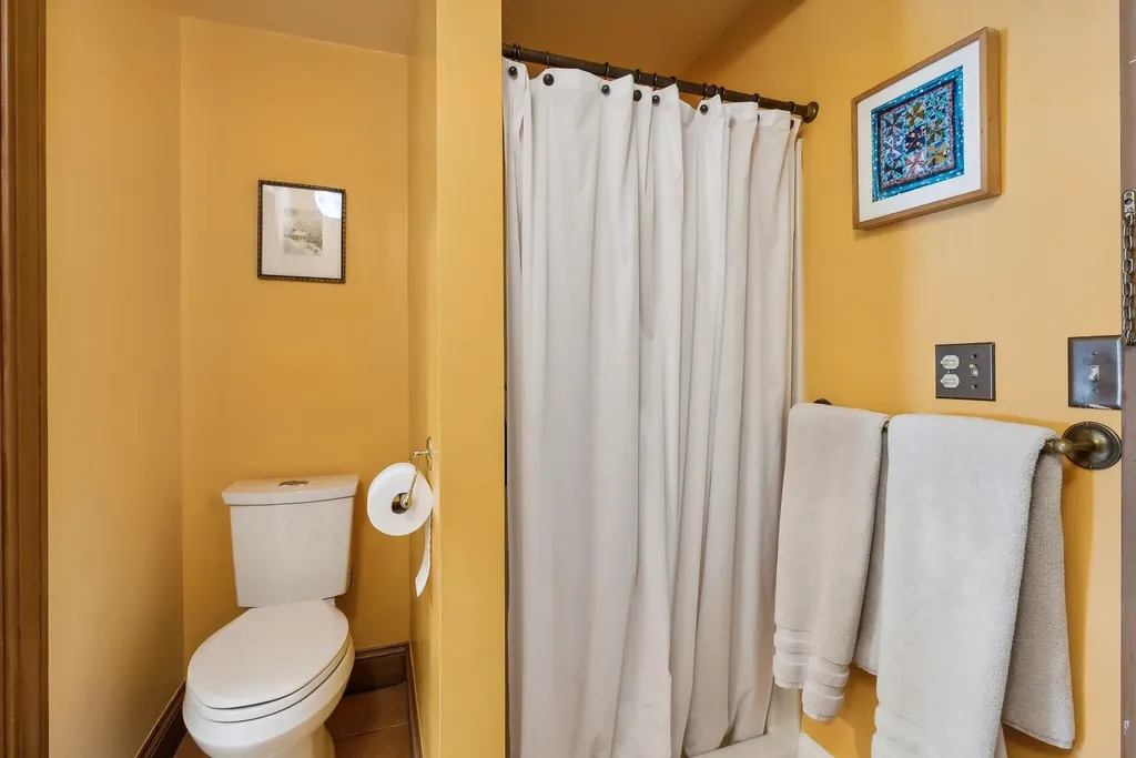 28 Woodbury Street South Portland ME 04106