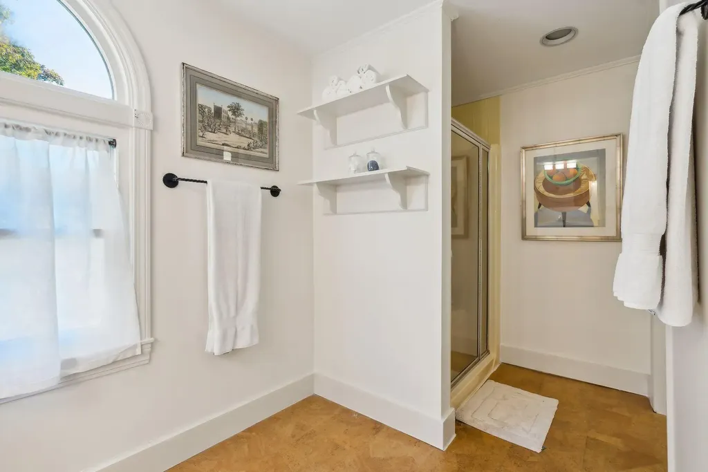 28 Woodbury Street South Portland ME 04106