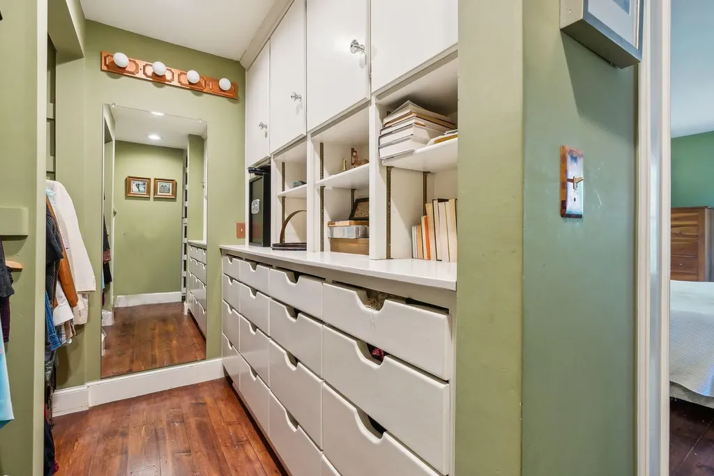 28 Woodbury Street South Portland ME 04106