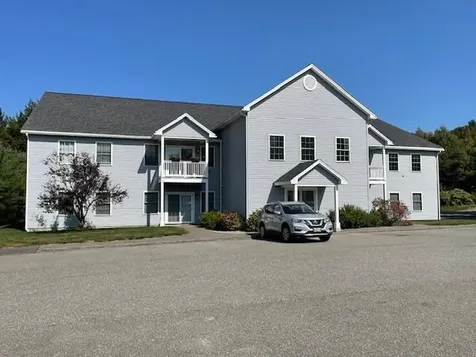 4 Commonwealth Drive Augusta ME 04330