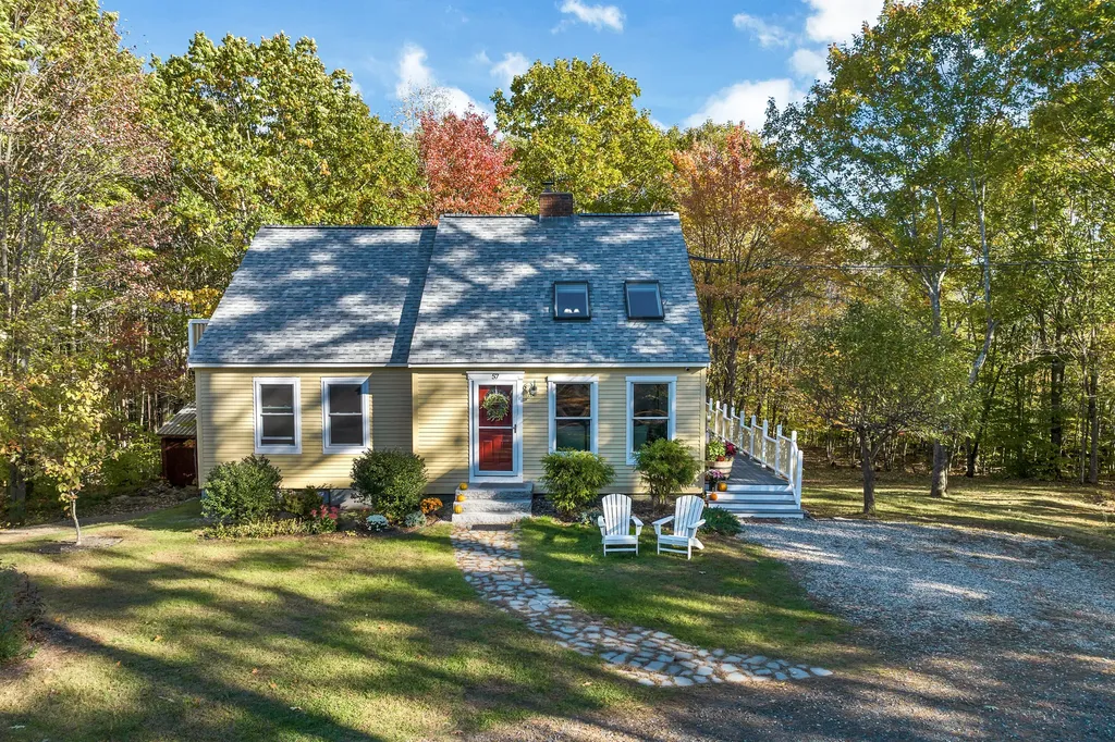 57 Edgecomb Road Acton ME 04001