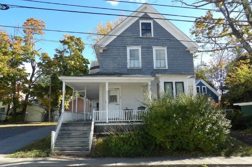 10 Nason Street Sanford ME 04073