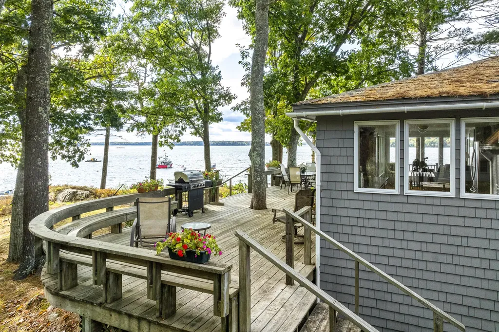 22 Wood Landing Road Harpswell ME 04079