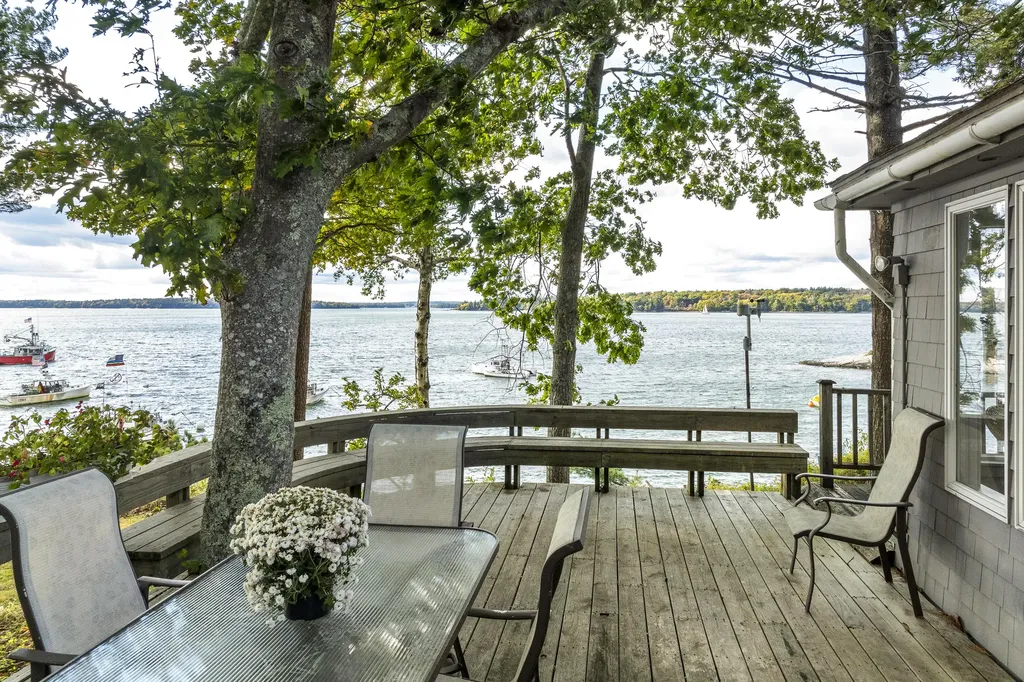 22 Wood Landing Road Harpswell ME 04079